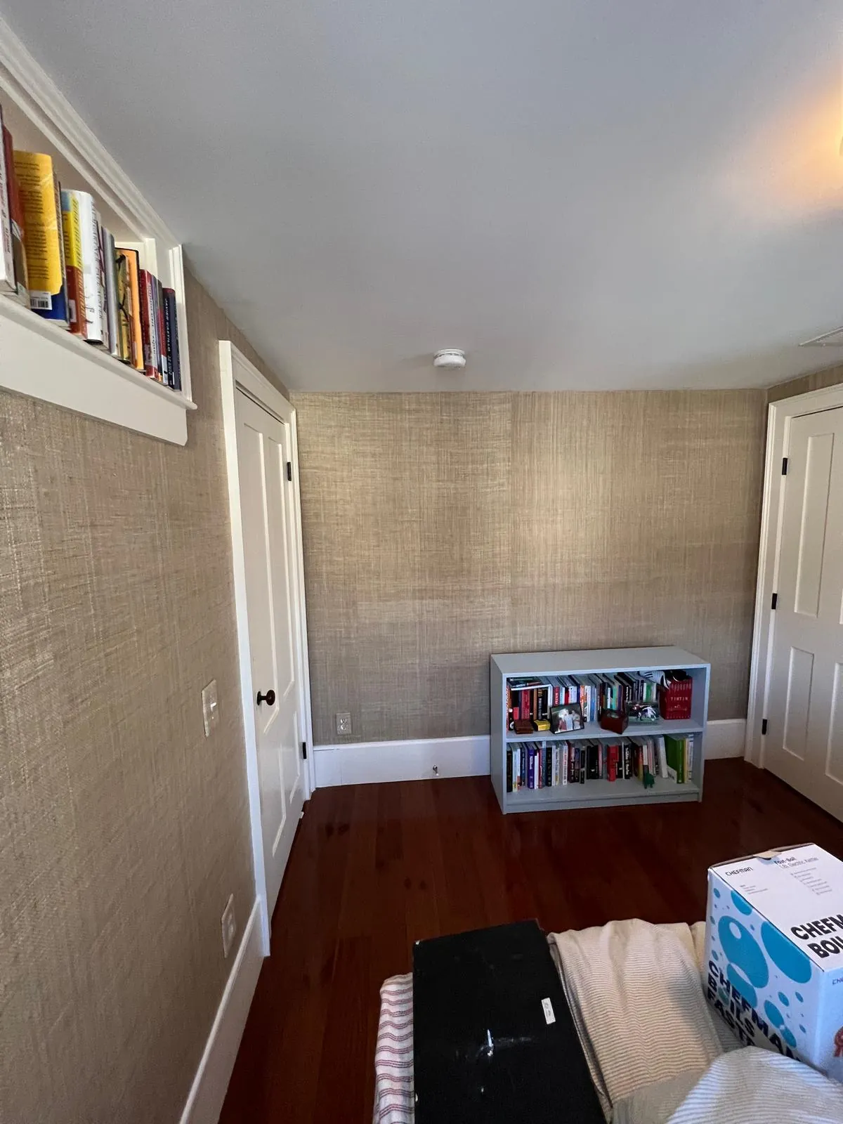 Wallpaper Installation example 1